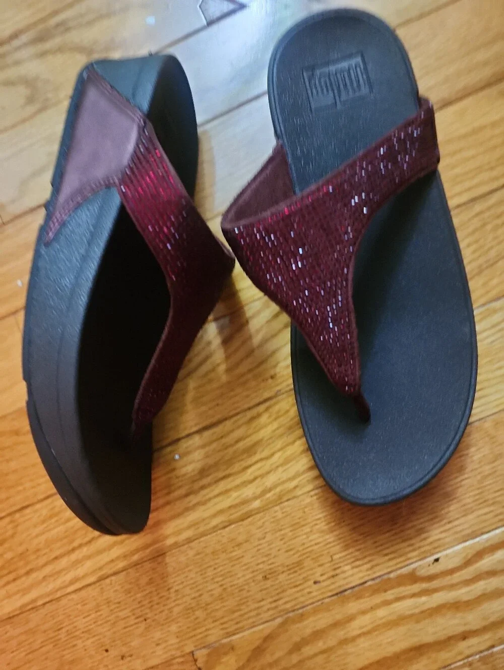 Fitflop Lulu Shimmer Glitz Women's Burgundy Thong Wedge Sandals